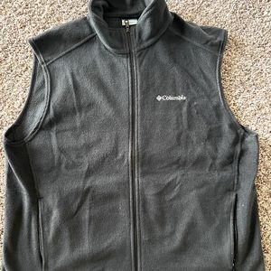 Men’s Columbia Vest